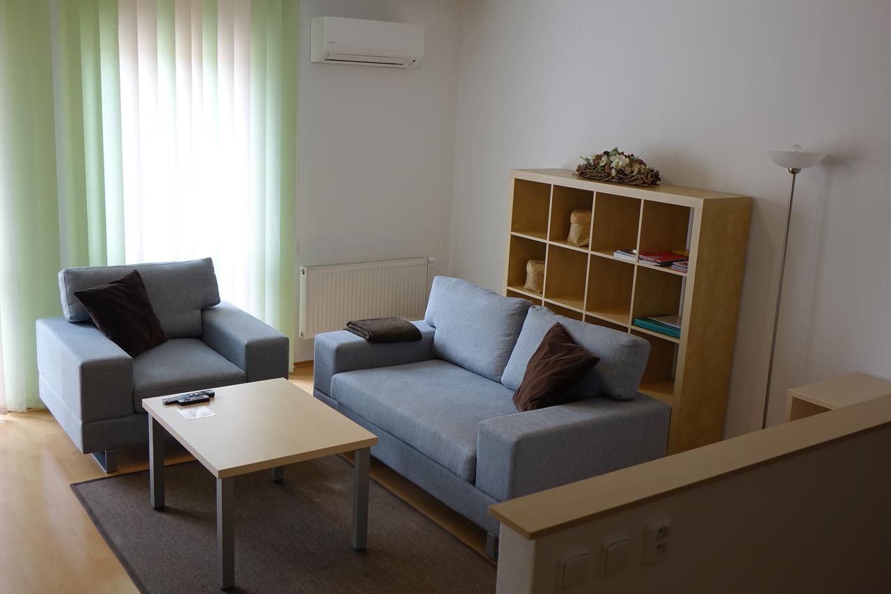 Eel Accommodation Брно Экстерьер фото